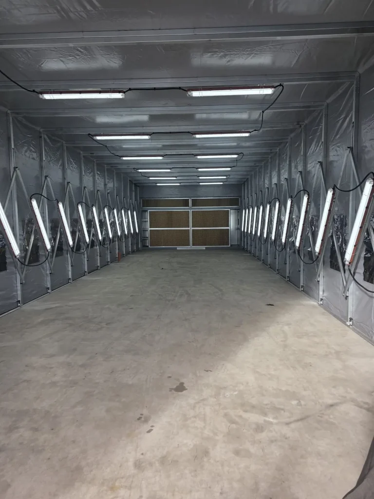 Versenkbare Lackierkabine - Faltbare Lackierkabine - Teleskop-Lackierkabine - Tragbare Lackierkabine - Zusammenklappbare Spritzkabine - Mobile Lackierkabine - Mobile Spritzkabine - Retractable Paint Booth - Ausziehbare Lackierkabine - Faltbare Lackierkabine für LKW - Teleskop-Lackierkabine für Schwermaschinen - Zusammenklappbare Spritzkabine für Industrie - Mobile Lackierkabine für Traktoren - Temporäre Lackierkabine für Außenbereich - Kleine faltbare Spritzkabine für Werkstatt - Teleskop-Lackierkabine mit Absaugung - Auto-Teleskop-Lackierkabine - Flugzeug-Montage-Lackierkabine faltbar – Schiffspropeller Lackierkabine – Zug Lackierkabine teleskopisch - Motorisierte faltbare Lackierkabine - Manuelle Teleskop-Lackierkabine - Brandschutz-Lackierkabine faltbar - Explosionsgeschützte Spritzkabine - Platzsparende Lackierkabine - Industrielle Spritzkabine - Staubfreie Spritzkabine - Kompakte Lackierkabine - Teleskopische Lackierkabine